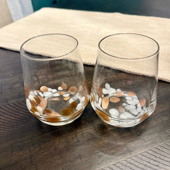 Hand Crafted Other - Hand-Blown Dot Stemless Wine Glasses - White & Gold